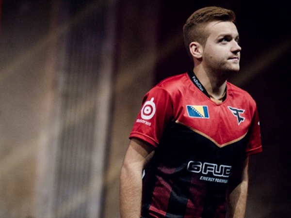 IEM科隆2024：火仔？炎帝！ Vitality 2-0 MOUZ晋级半决赛