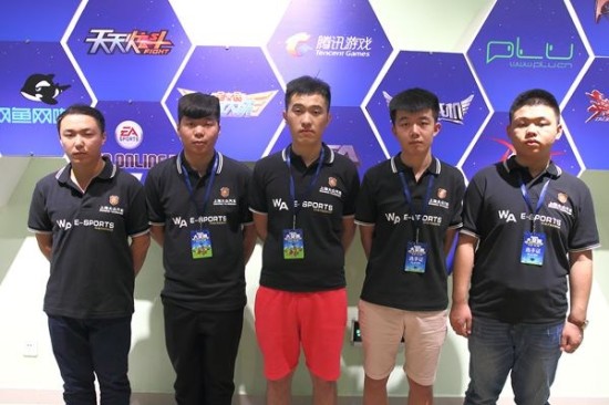 Top Esports 加入 NEST 阵容：naiyou、xiaofang 和 Niket 回归 Top Esports 参赛
