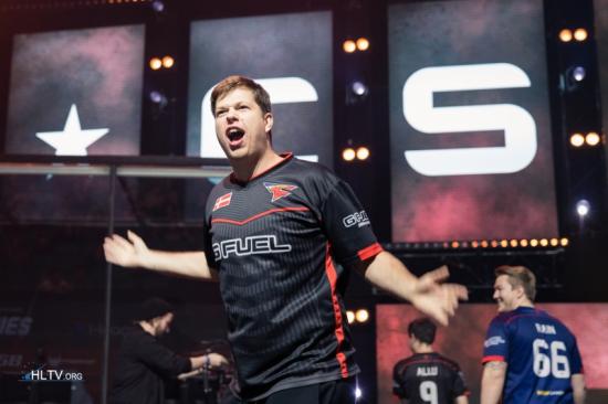 cross-reality-social